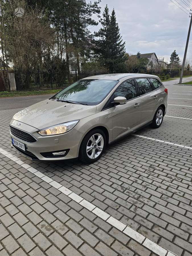 Ford Focus 2015 — двигун 998 cm³, 125 HP (92kW)