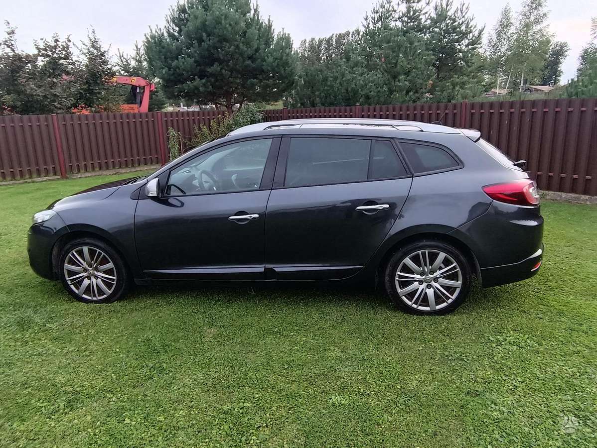 Renault Megane 2012 — photo 12
