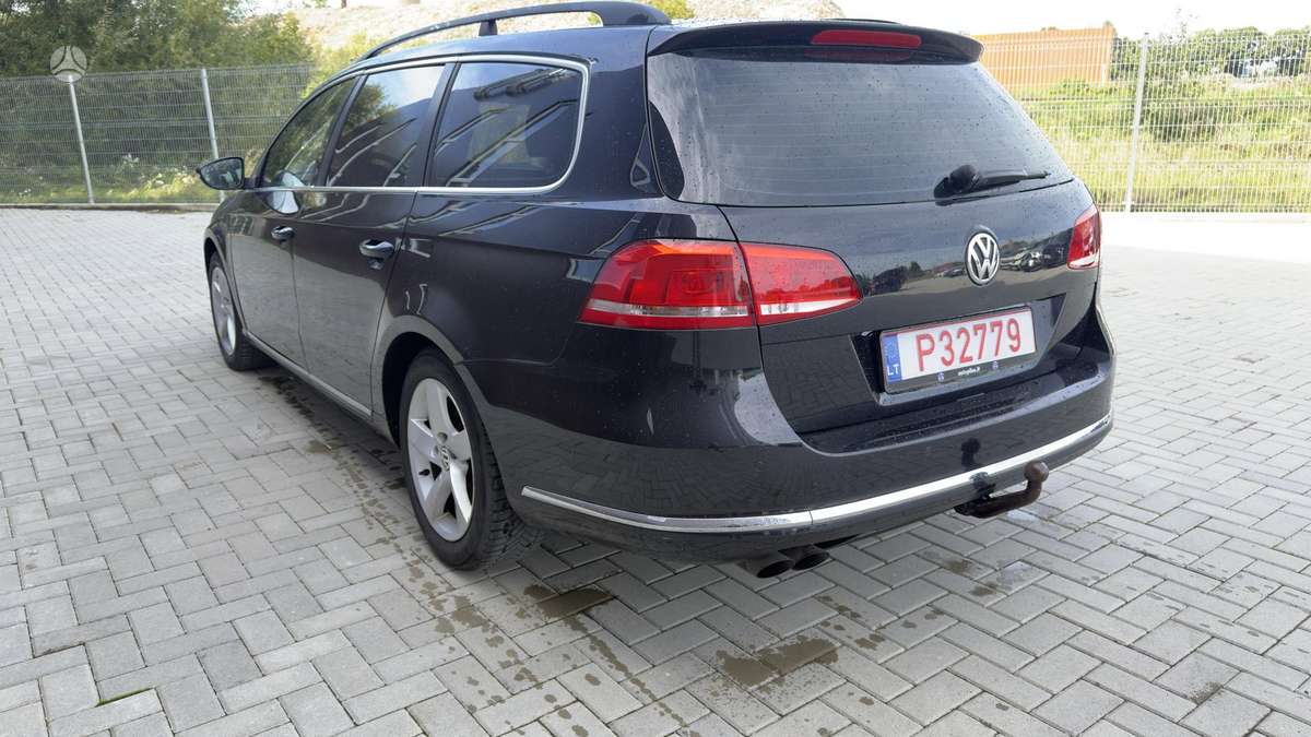 Volkswagen Passat 2011 — photo 5