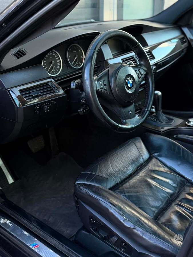 BMW 535 2005 — photo 12