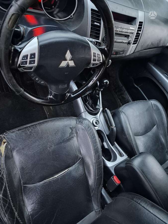 Mitsubishi Outlander 2007 — photo 5