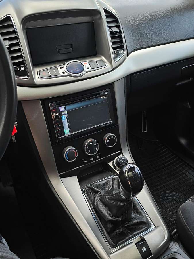 Chevrolet Captiva 2013 — photo 25