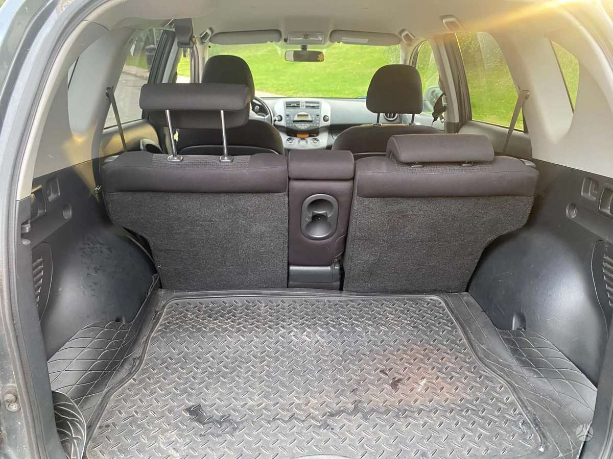 Toyota RAV4 2008 — photo 10