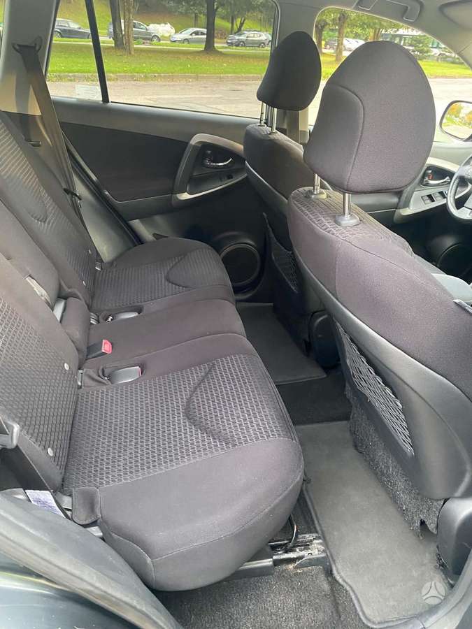 Toyota RAV4 2008 — photo 7