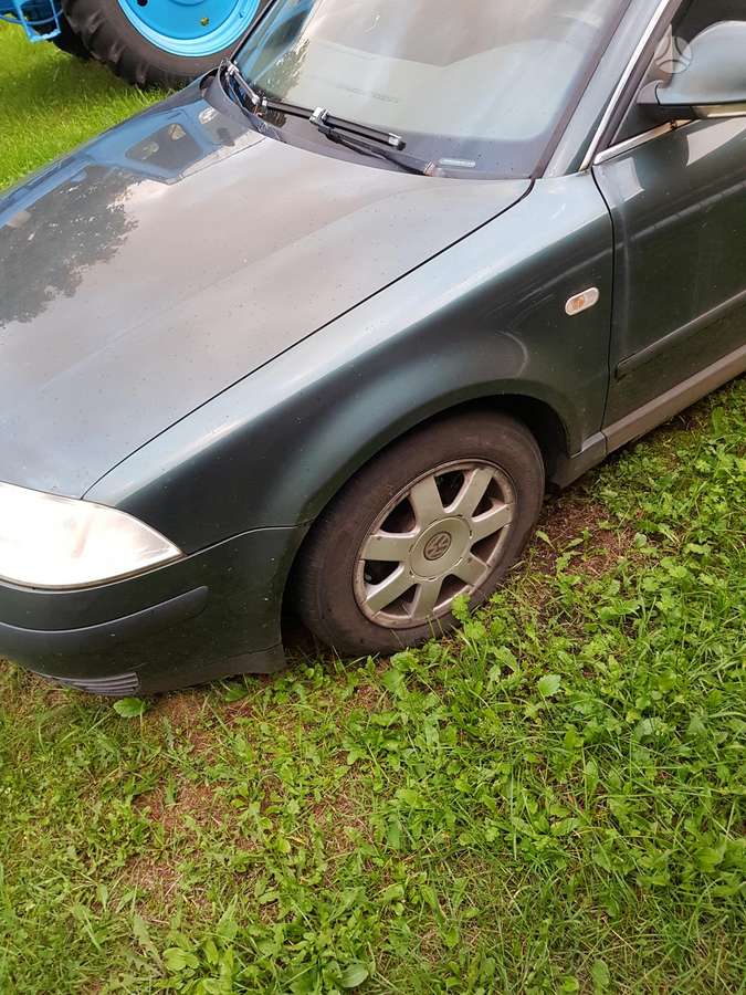 Volkswagen Passat 2004 — photo 10