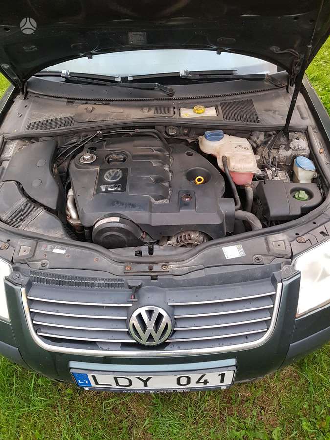 Volkswagen Passat 2004 — photo 19