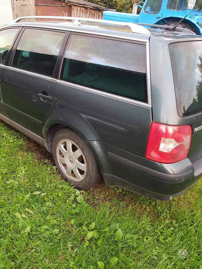 Volkswagen Passat 2004 — photo 6