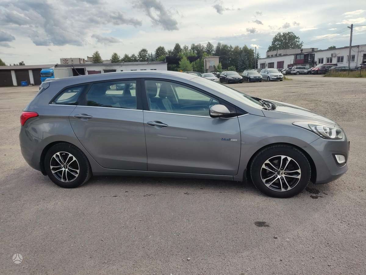 Hyundai i30 2013 — photo 5