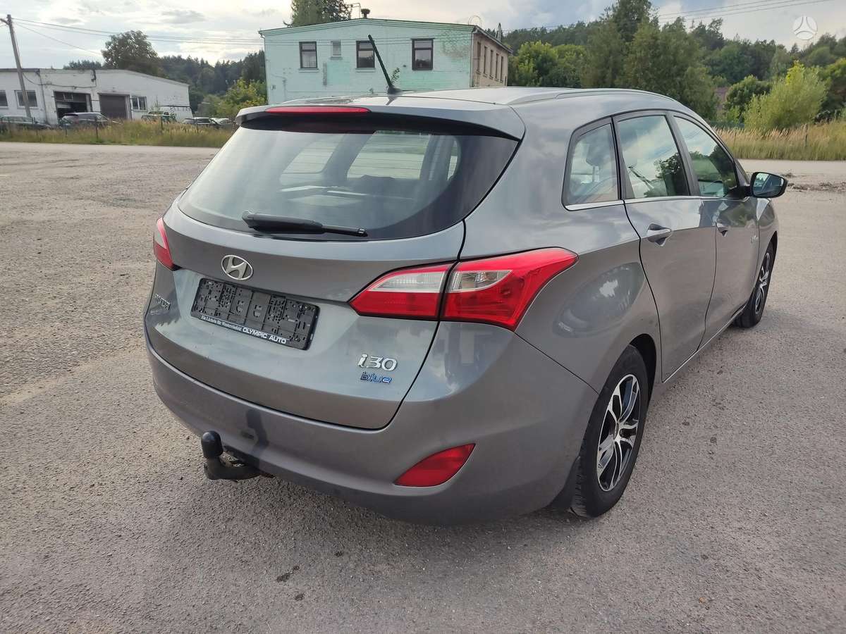 Hyundai i30 2013 — photo 6