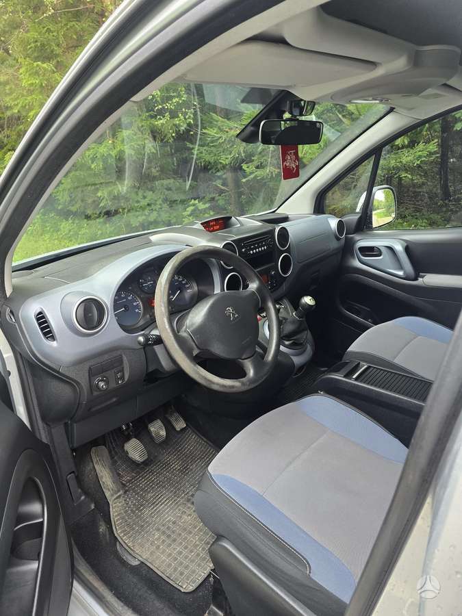 Peugeot Partner 2014 — photo 15