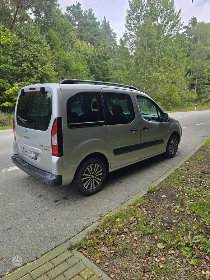 Peugeot Partner 2014 — photo 22