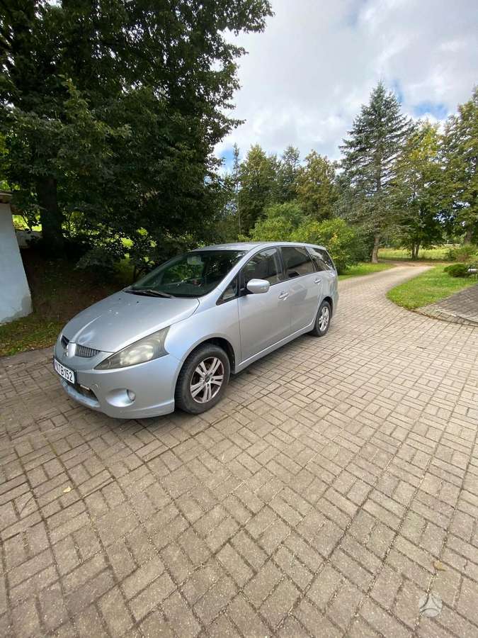Mitsubishi Grandis, 2006