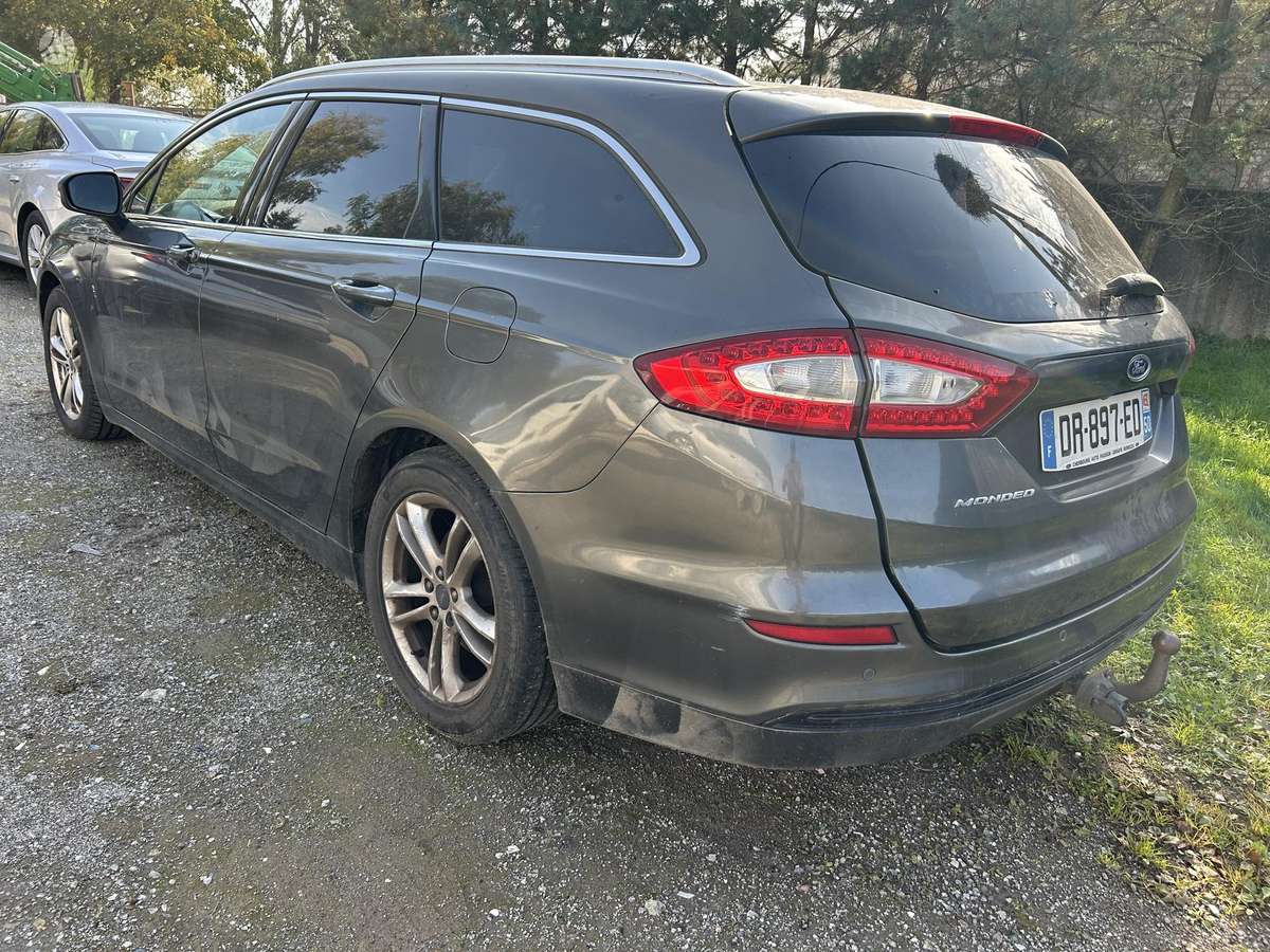 Ford Mondeo 2015 — engine 2000 cm³, 150 HP (110kW)