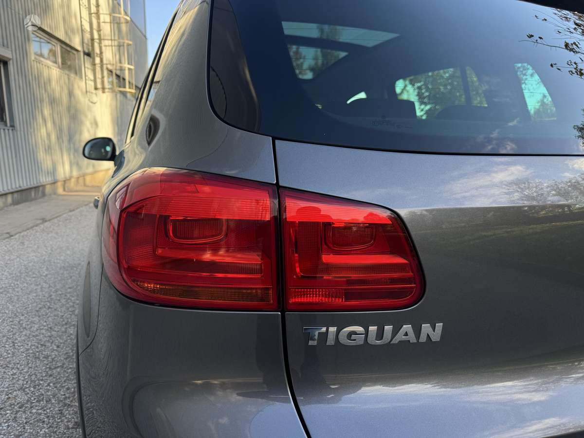Volkswagen Tiguan 2012 — photo 27