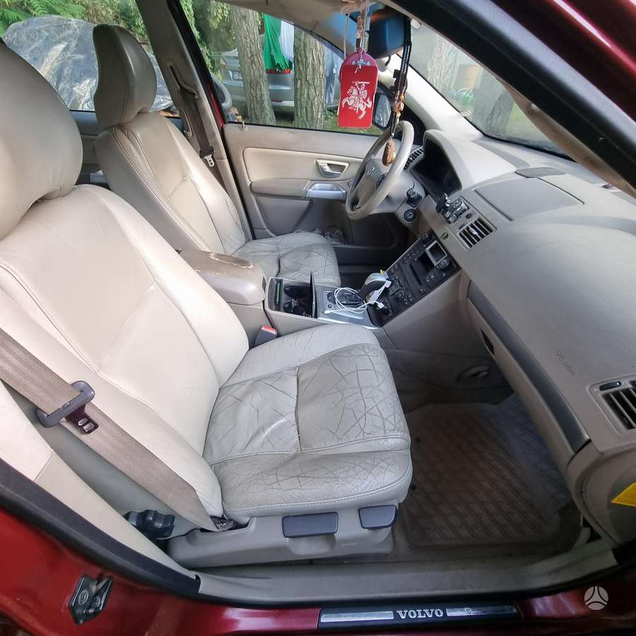 Volvo XC90 2004 — photo 5