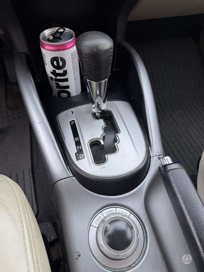 Mitsubishi Outlander 2007 — photo 12