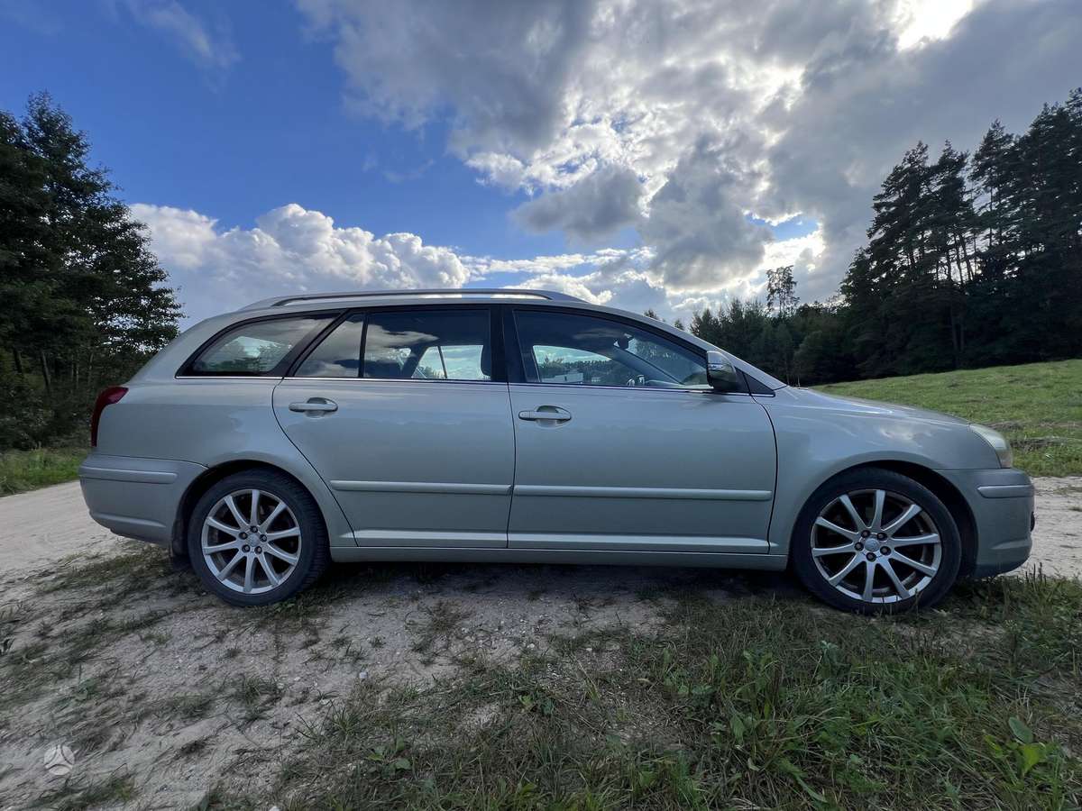 Toyota Avensis, 2006
