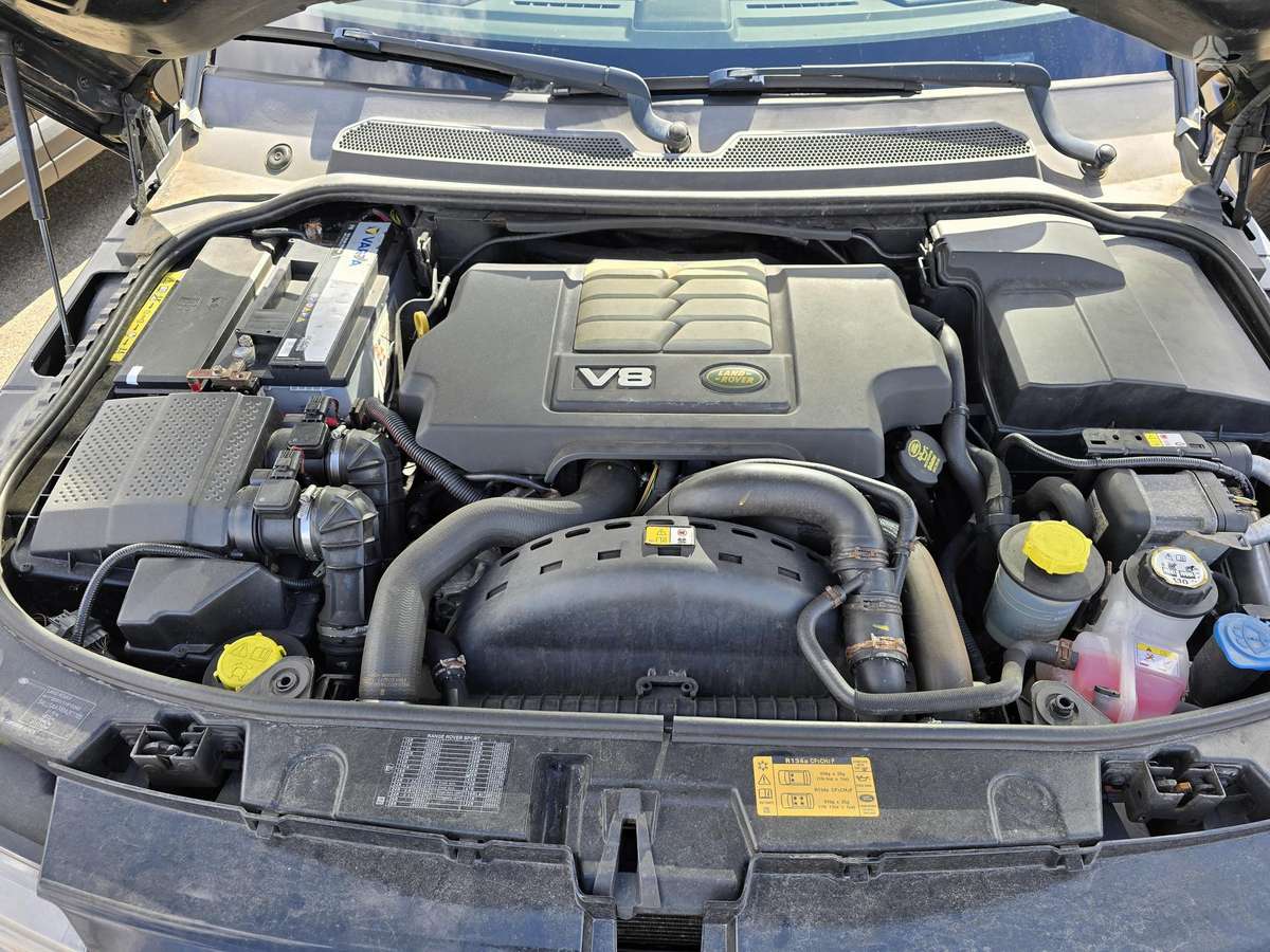 Land Rover 2009 — photo 24