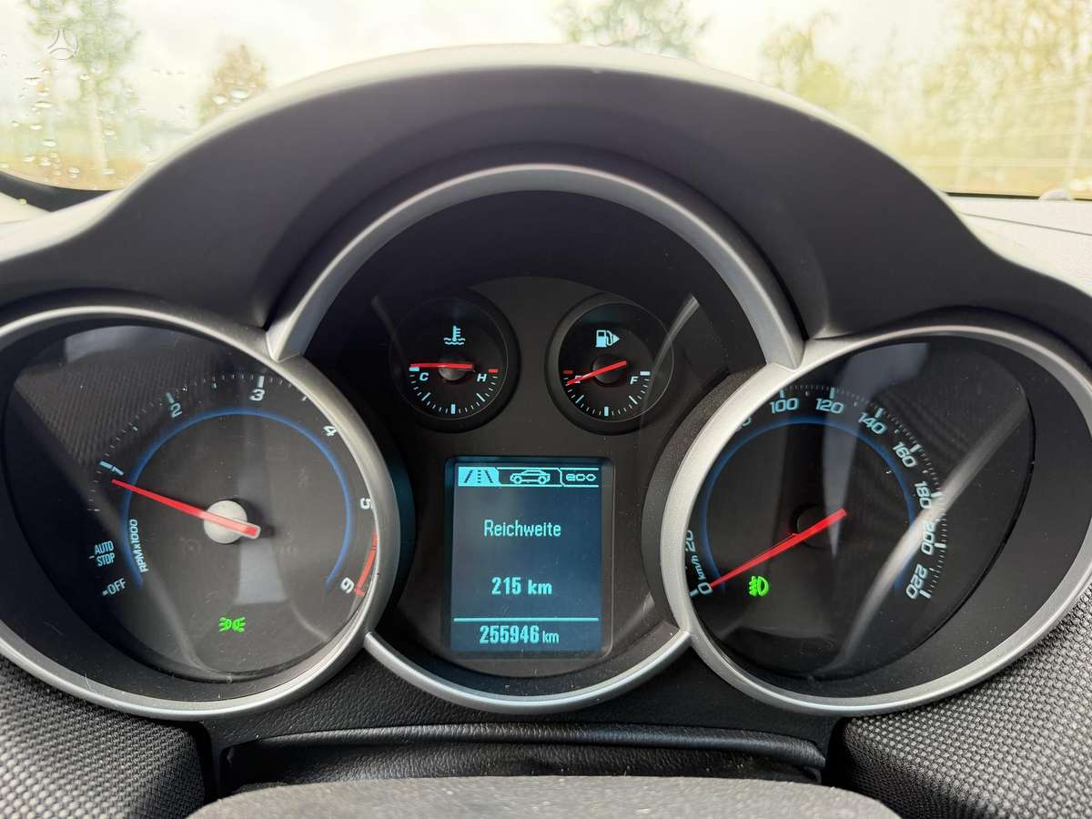 Chevrolet Cruze 2013 — photo 15