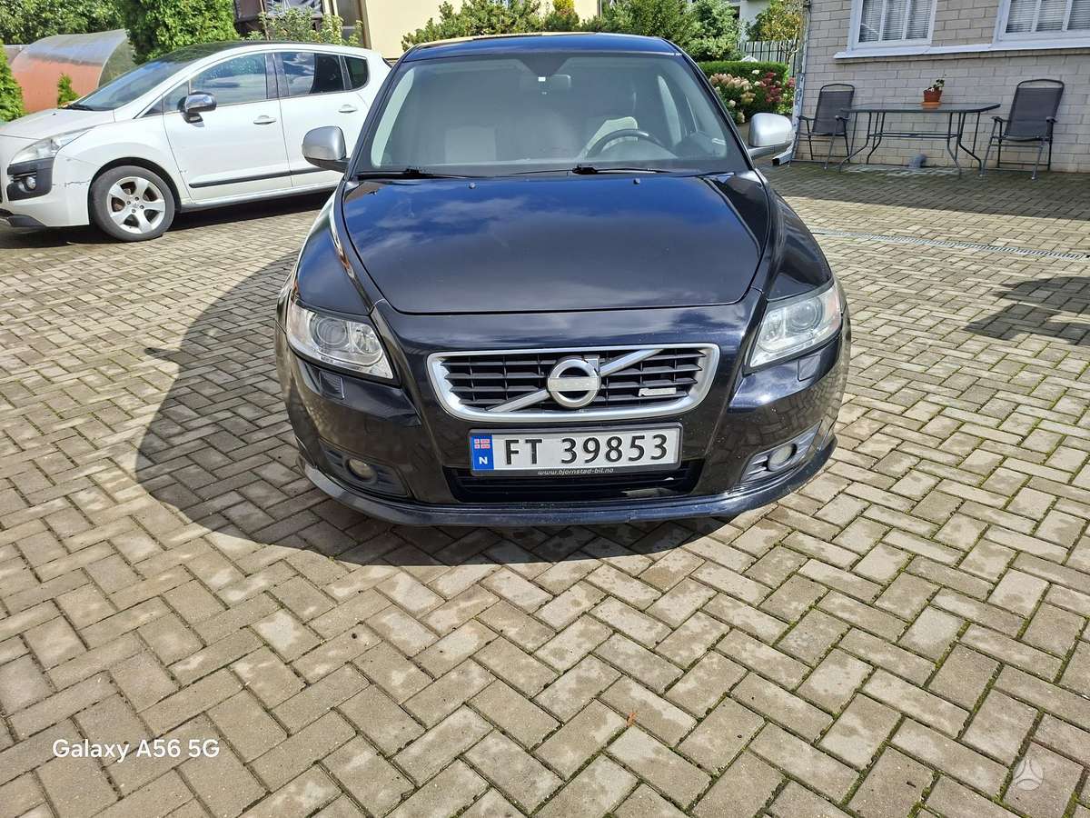 Volvo V50, 2010