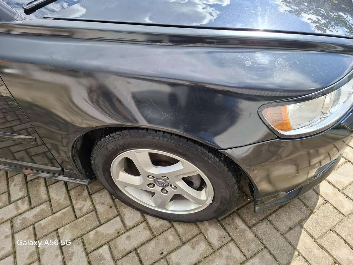 Volvo V50 2010 — photo 11