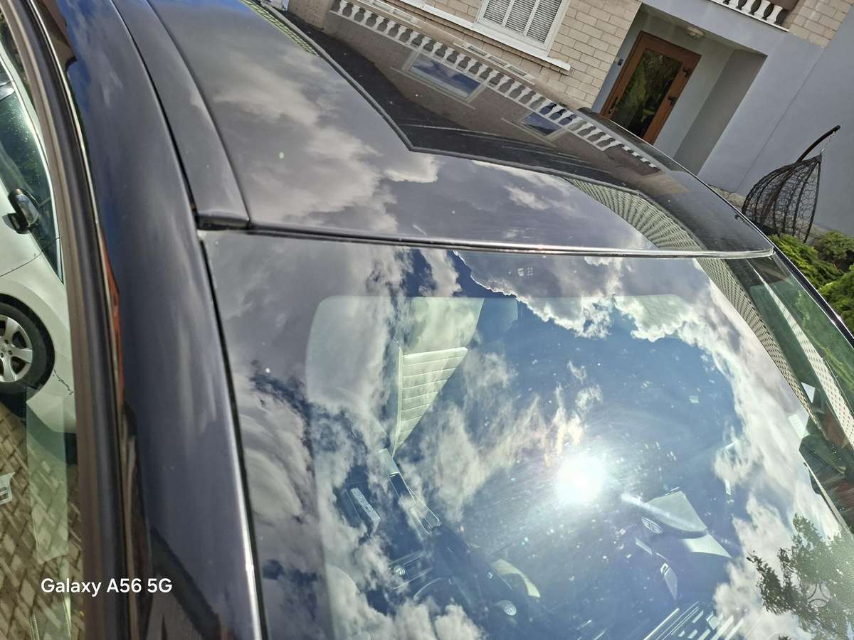 Volvo V50 2010 — photo 12
