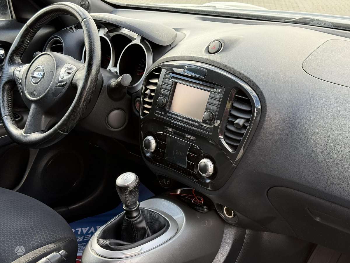 Nissan Juke 2013 — photo 12