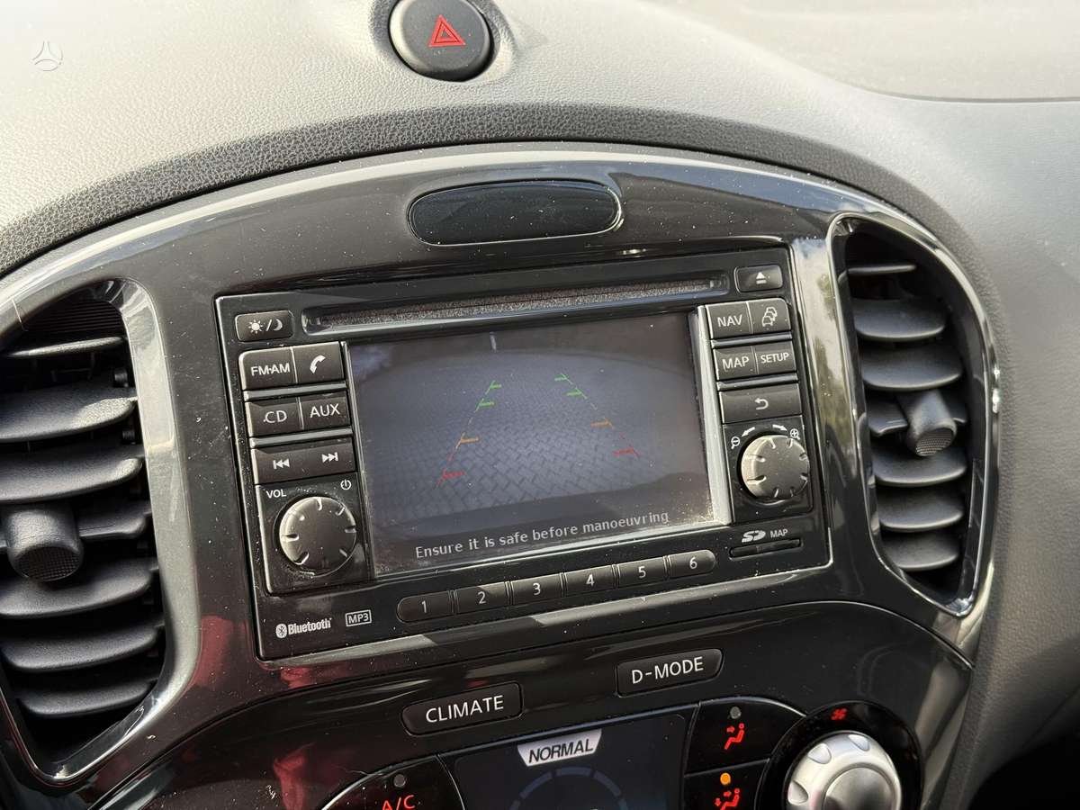 Nissan Juke 2013 — photo 16