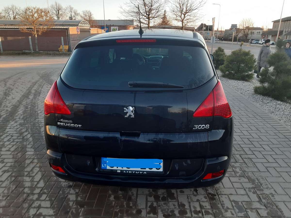 Peugeot 3008 2013 — interior