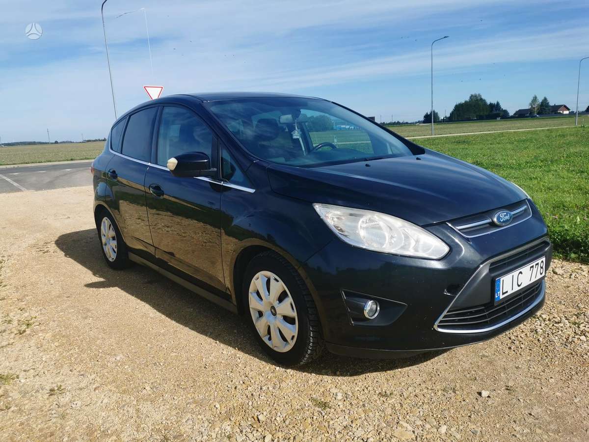 Ford C-MAX 2011 — rear view