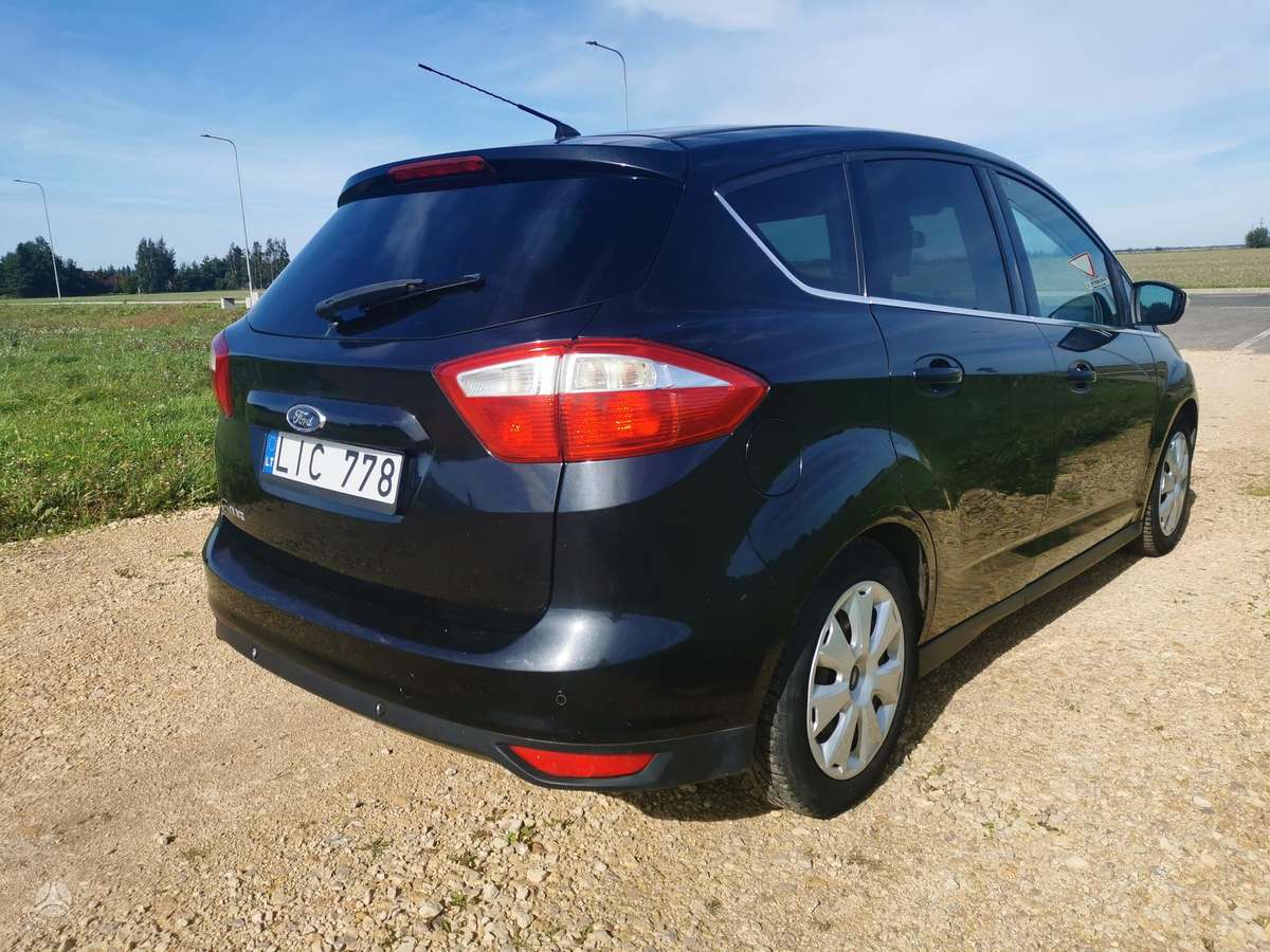 Ford C-MAX 2011 — engine 1560 cm³, 95 HP (70kW)
