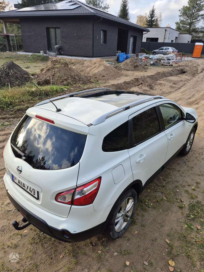 Nissan Qashqai+2 2012 — photo 12