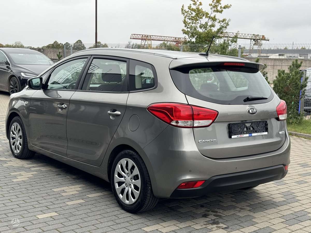 Kia Carens 2014 — двигун 1685 cm³, 116 HP (85kW)