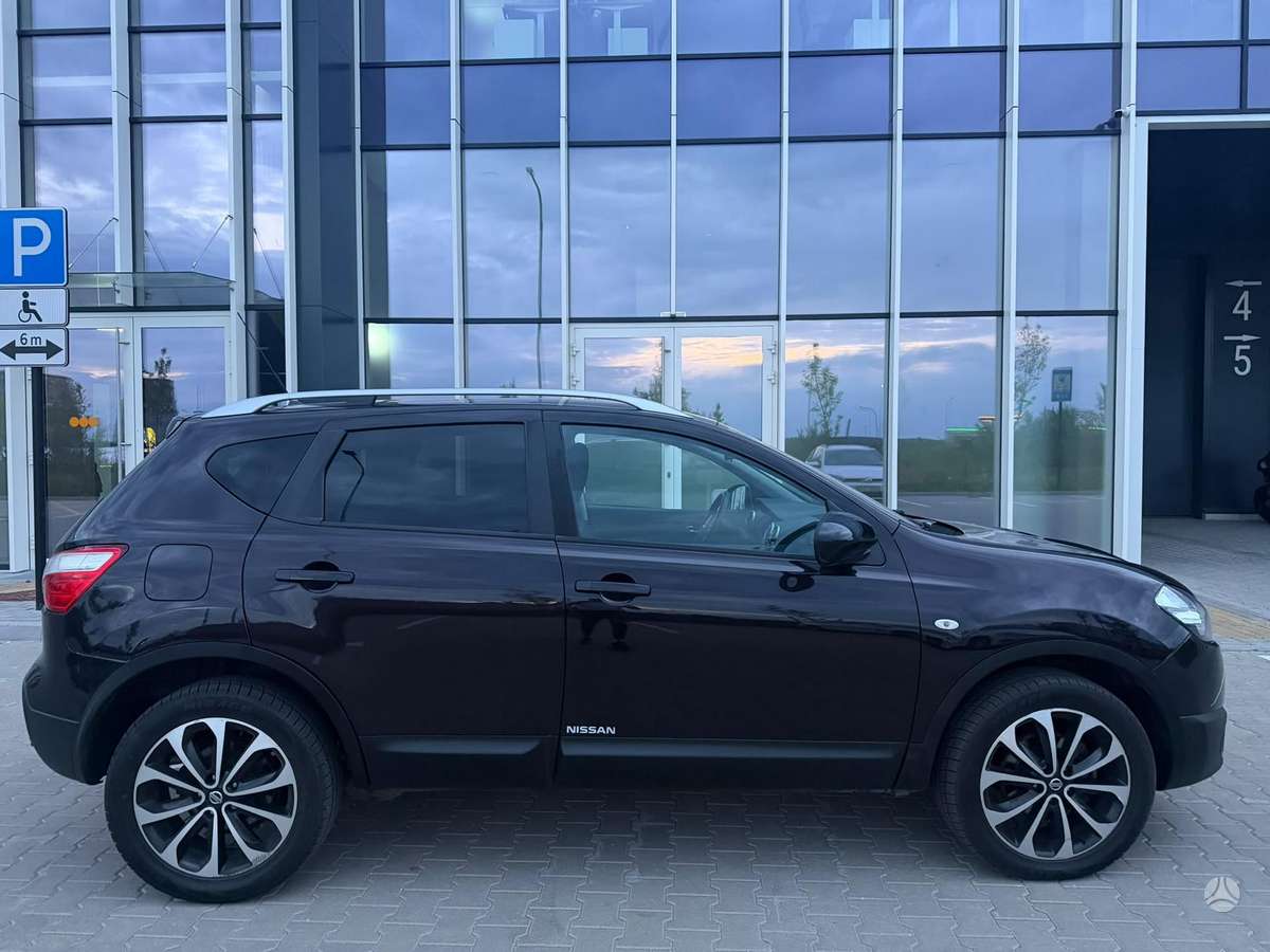 Nissan Qashqai 2012 — photo 13