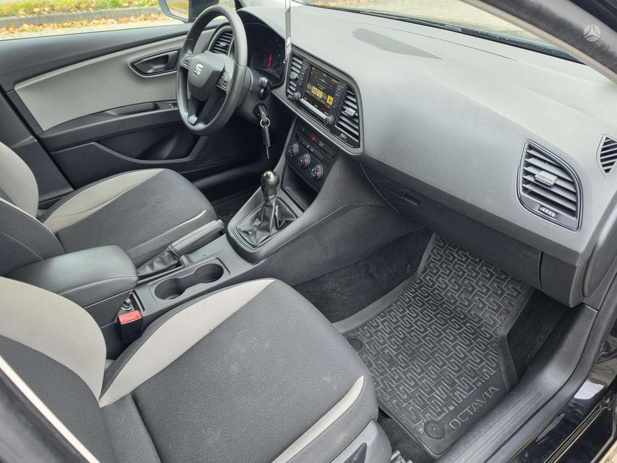 Seat Leon 2015 — photo 12