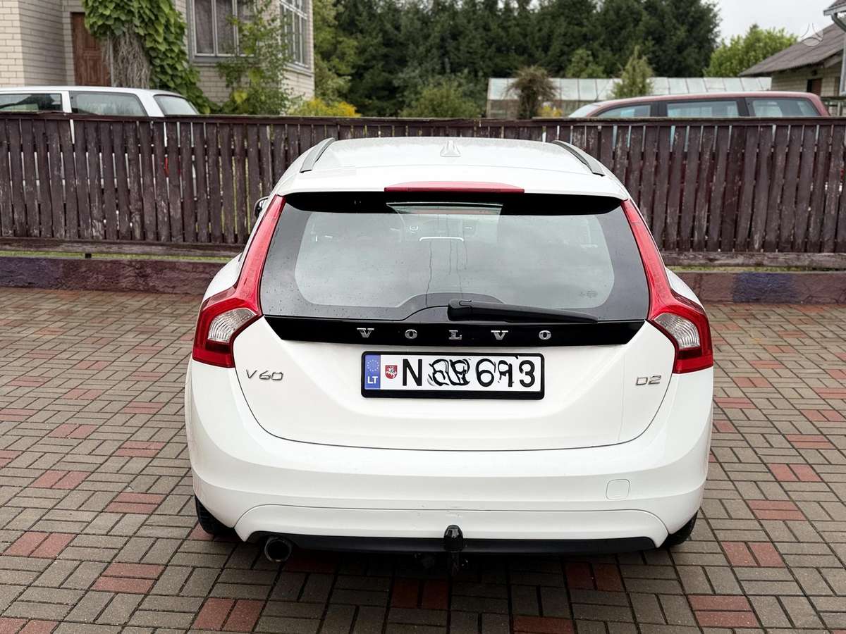 Volvo V60 2014 — photo 5