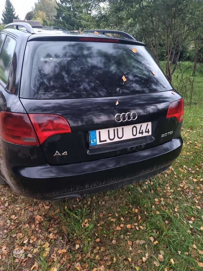 Audi A4 2005 — двигун 1968 cm³, 140 HP (103kW)