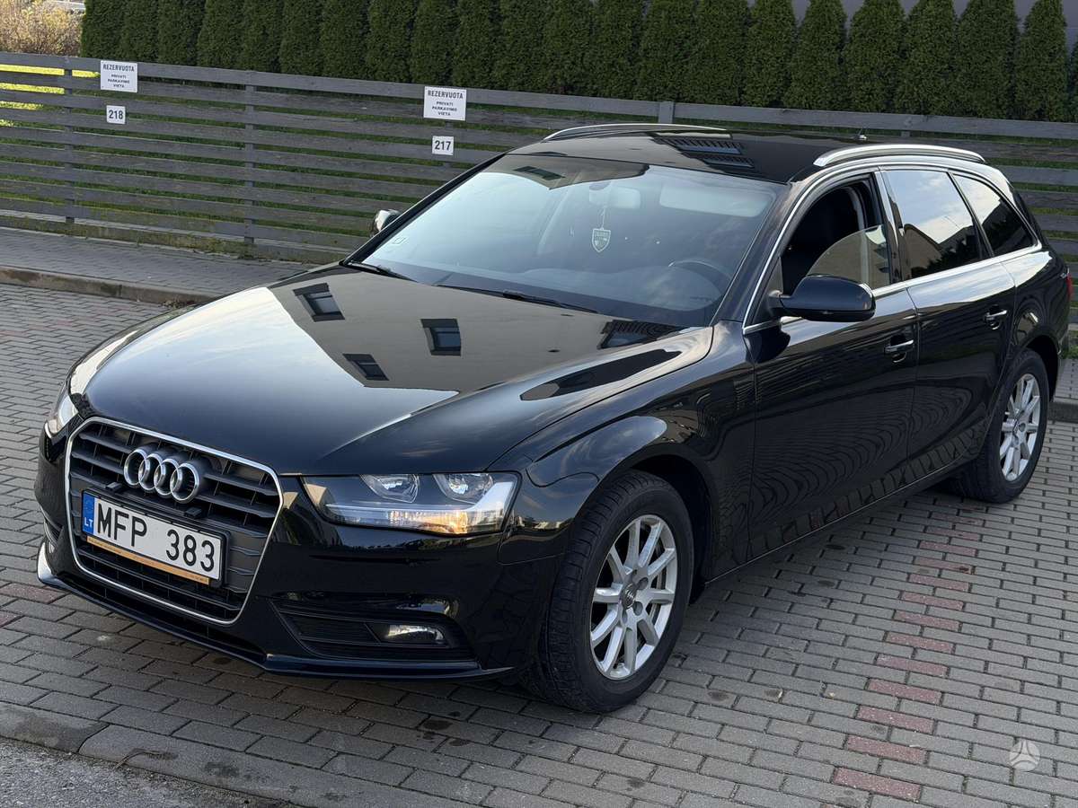 Audi A4 2013 — двигун 1800 cm³, 170 HP (125kW)