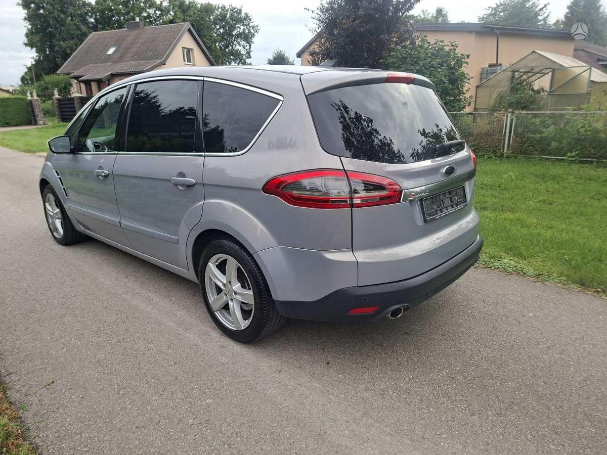 Ford S-MAX 2011 — photo 5