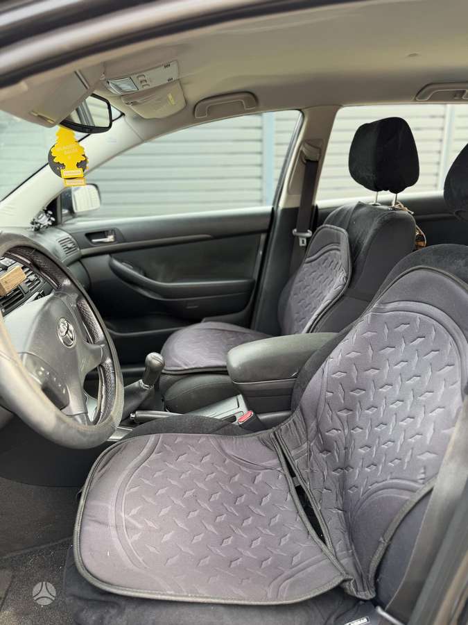 Toyota Avensis 2005 — photo 14