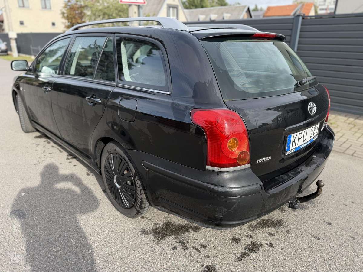 Toyota Avensis 2005 — photo 8
