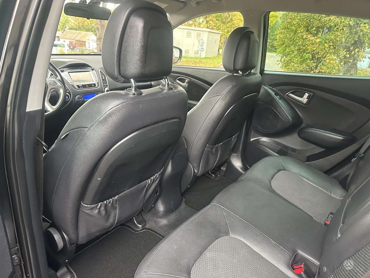 Hyundai ix35 2013 — photo 13