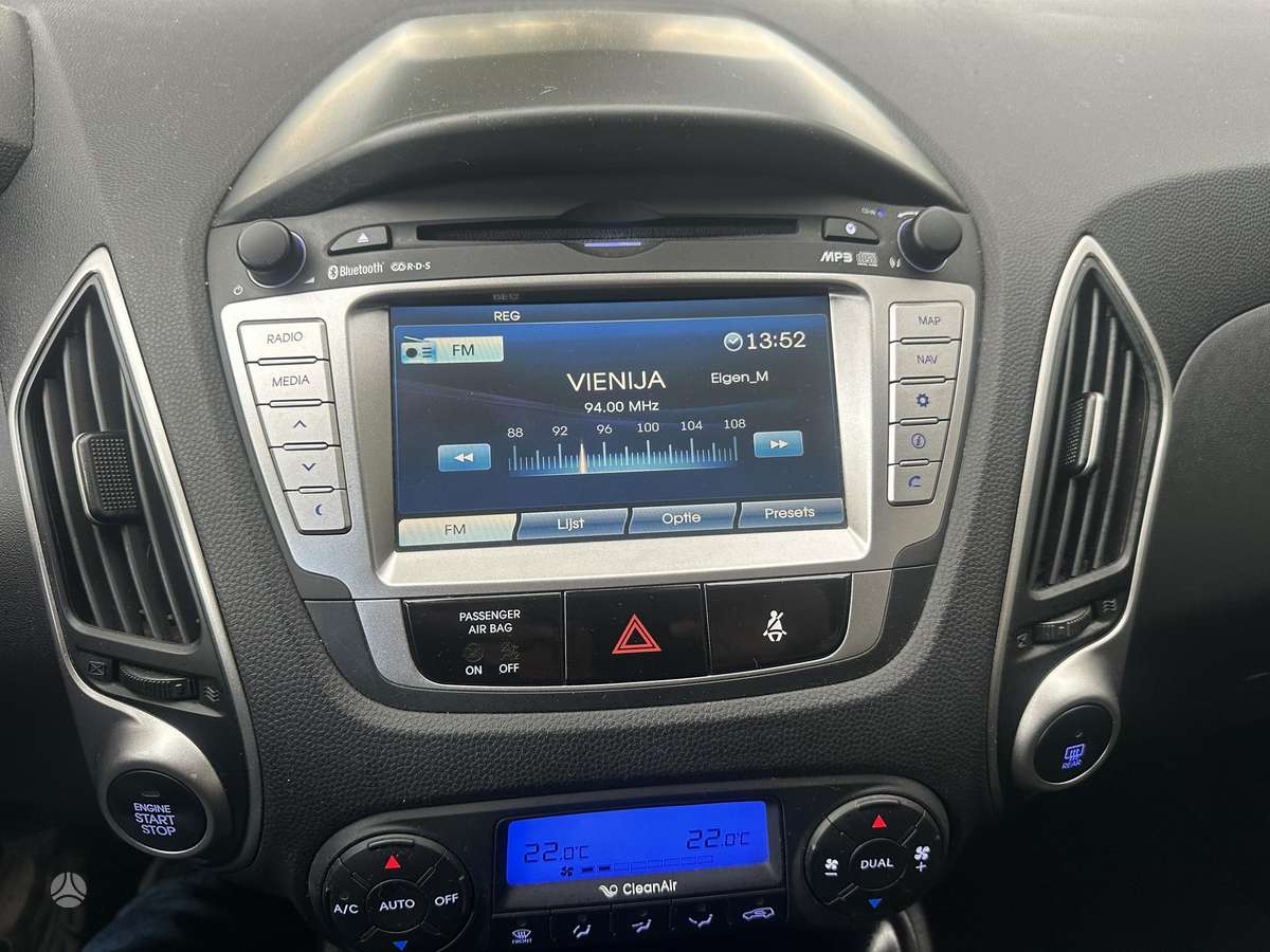 Hyundai ix35 2013 — photo 16
