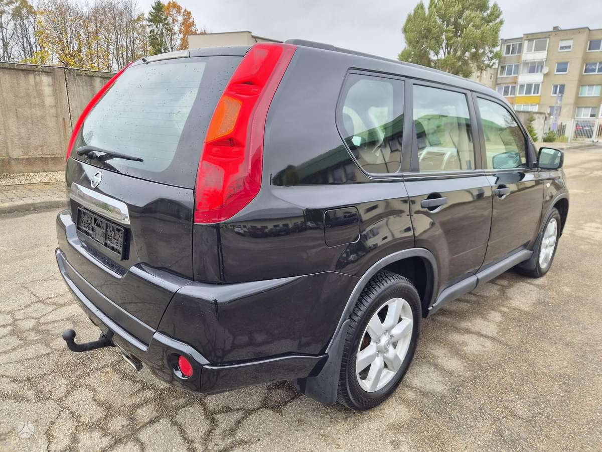 Nissan X-Trail 2008 — engine 2000 cm³, 150 HP (110kW)
