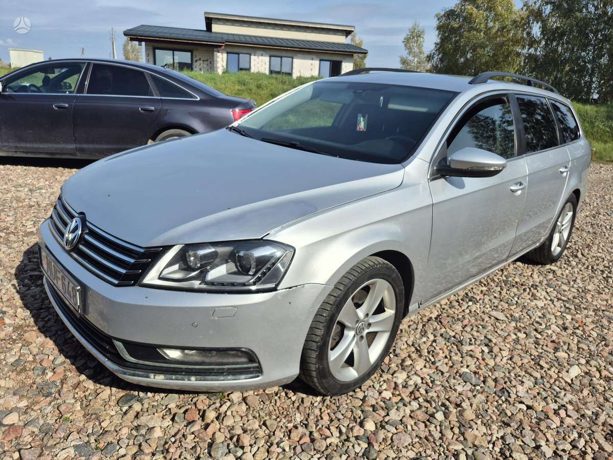 Volkswagen Passat, 2012
