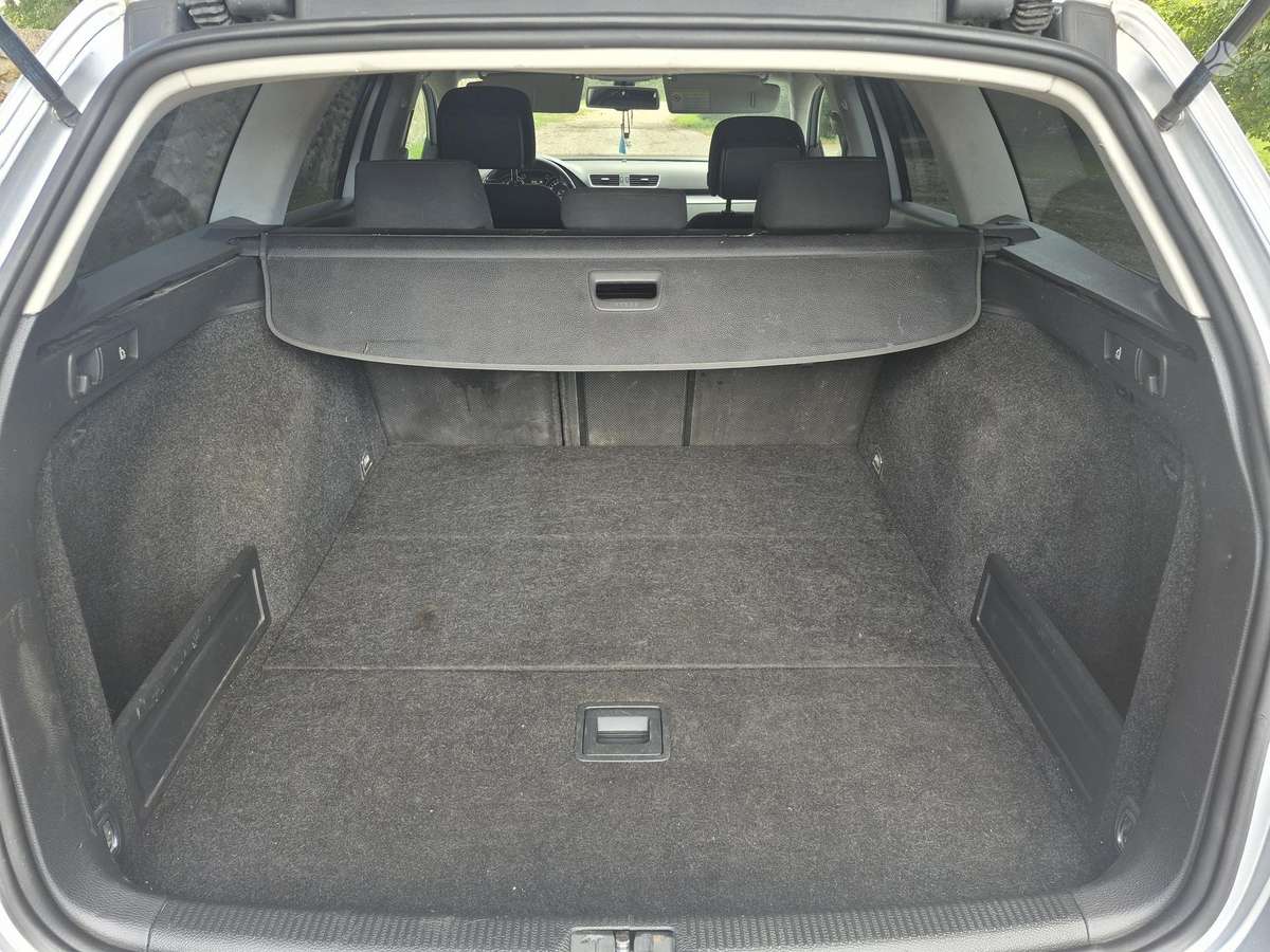 Volkswagen Passat 2012 — photo 15