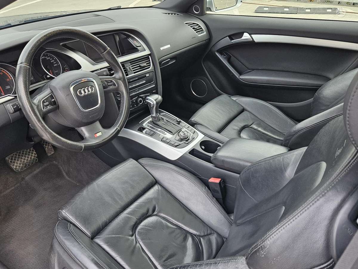 Audi A6 2013 — photo 9