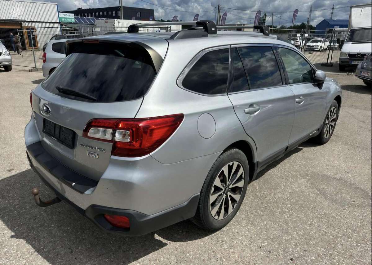 Subaru Outback 2015 — фото 5