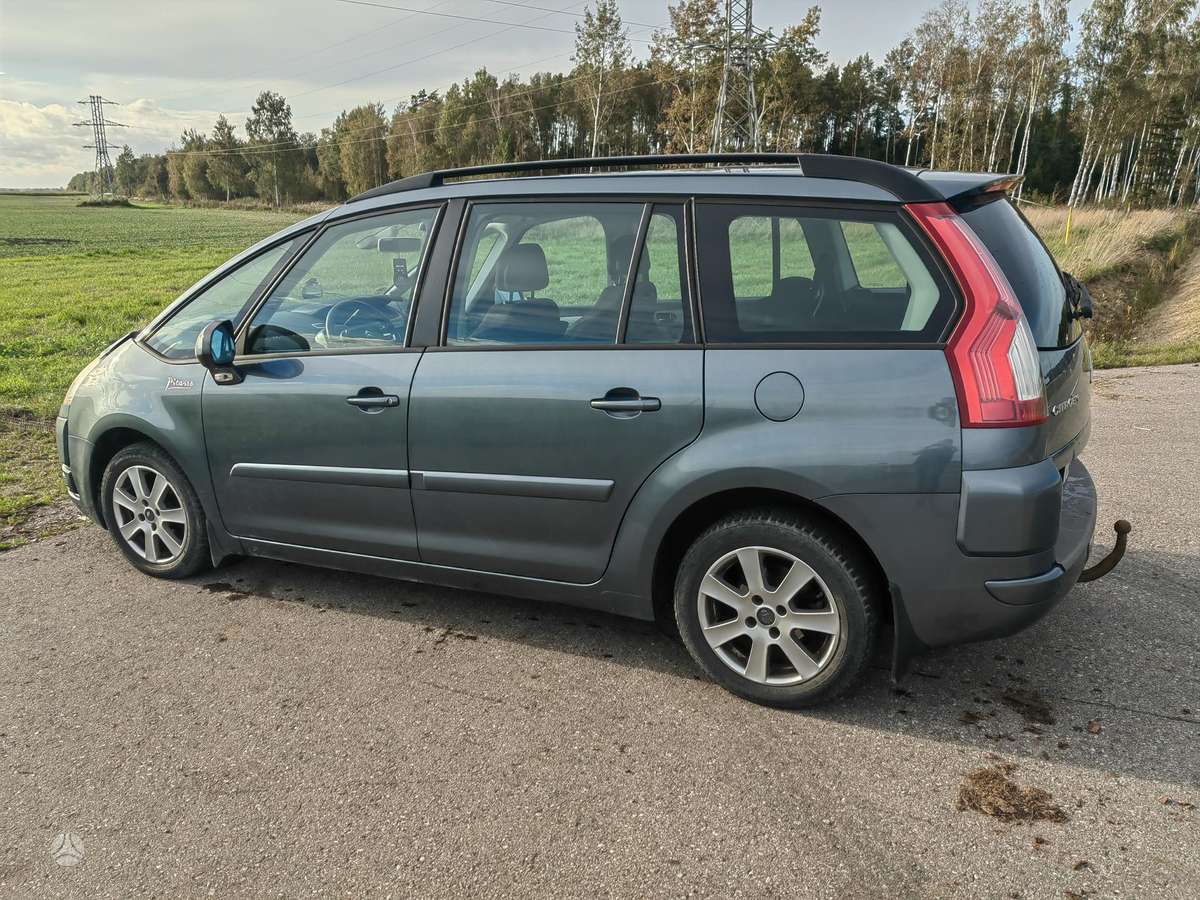 Citroen C4 2008 — engine 1560 cm³, 109 HP (80kW)