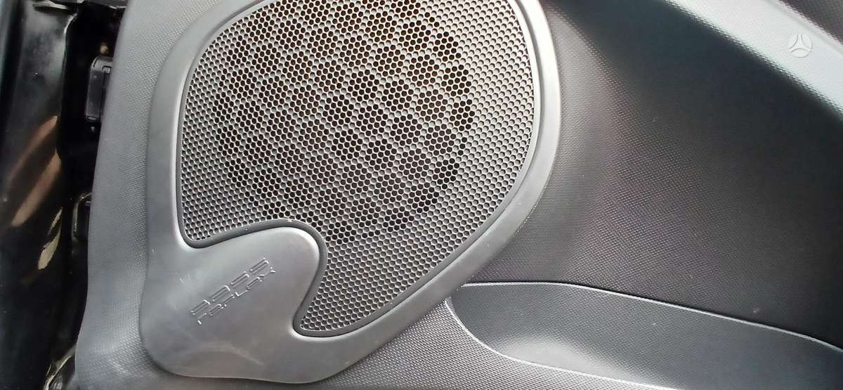 Renault Clio 2015 — фото 13